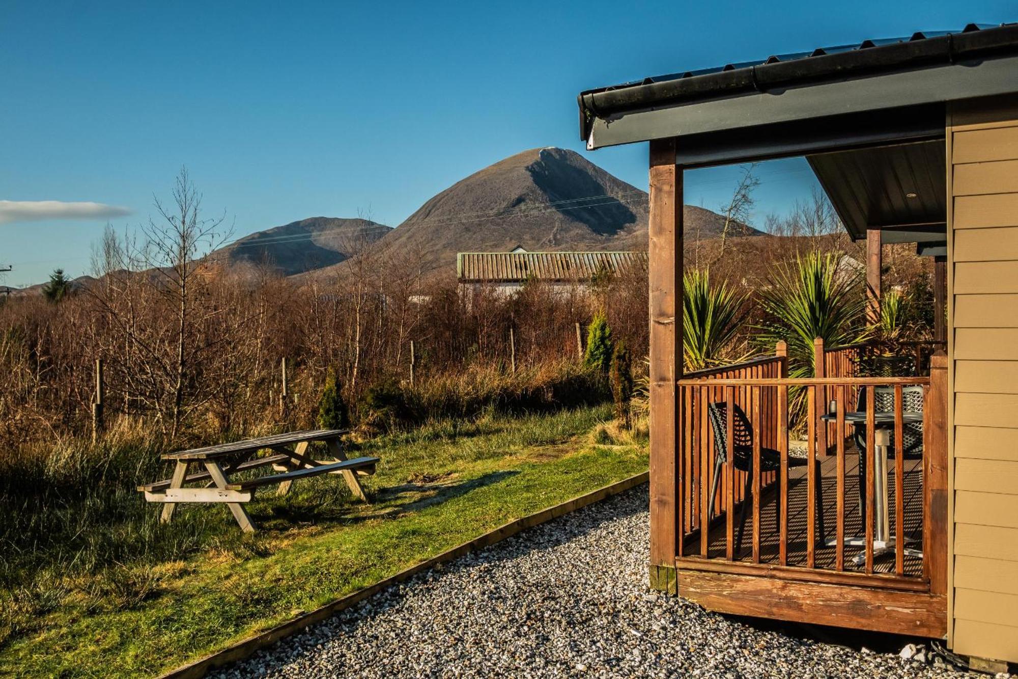 Broadford Lodges Skye Exterior foto